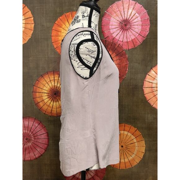 Halogen 100%Silk Sleeveless Blouse Zipper Back Work Office Luxe Sz M - Picture 2 of 6